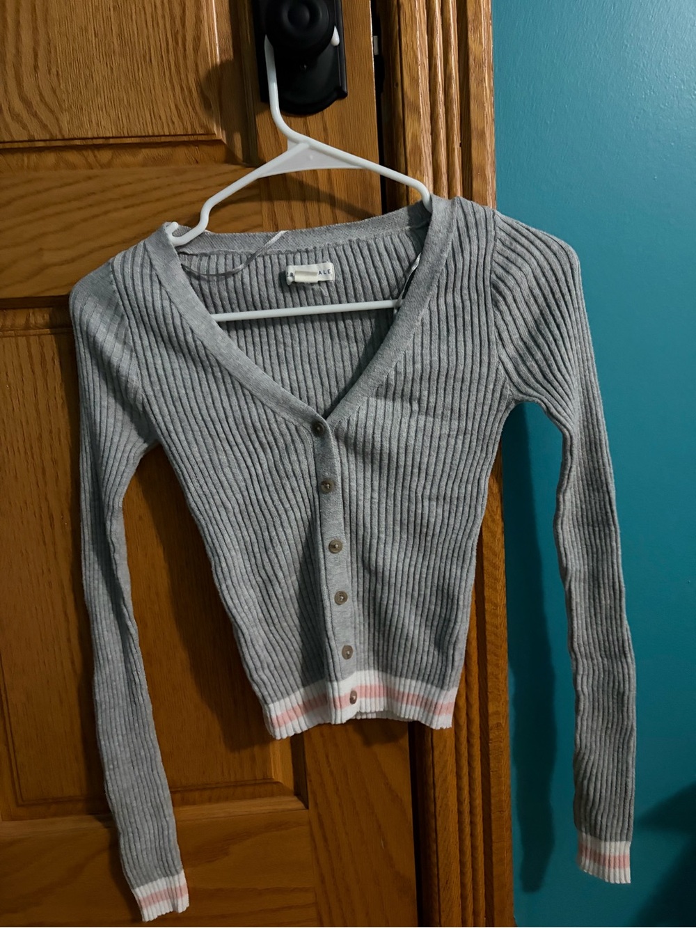 Aeropostale Gray Ribbed Button-Front Cardigan with Pink Trim